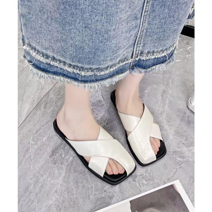 オフホワイト | クロスデザインサンダル | aimoha 