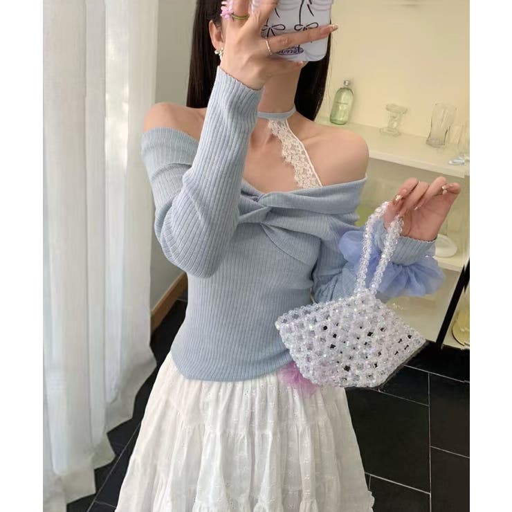 ブルー