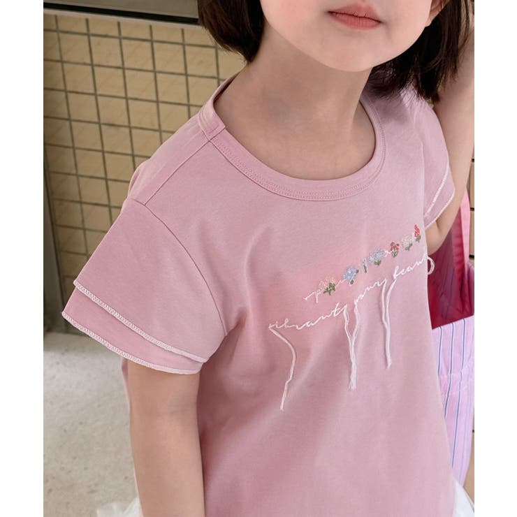 ピンク