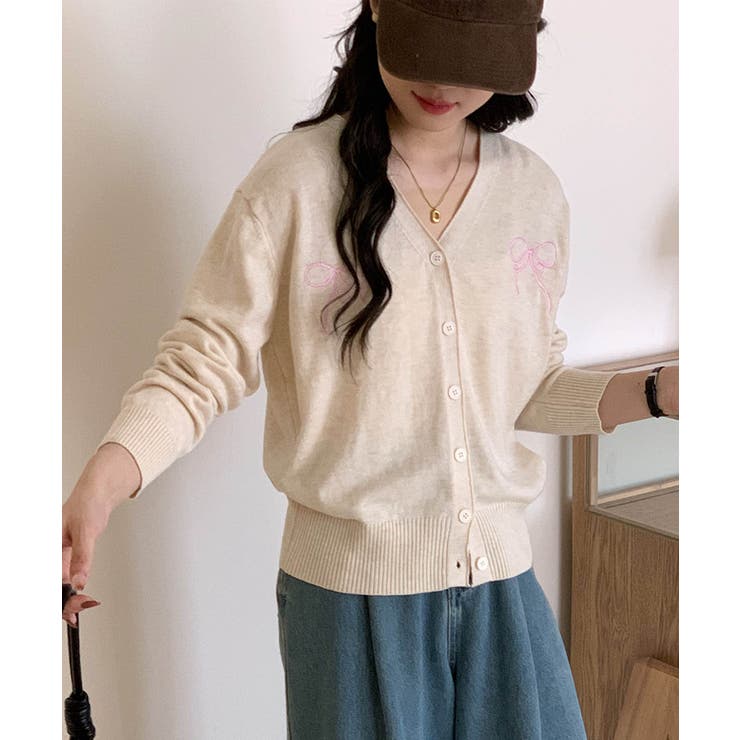 ライトベージュ
