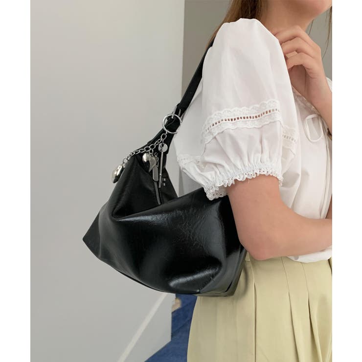 ハートリボンチャーム付きショルダーバッグ | aimoha  | 詳細画像18 