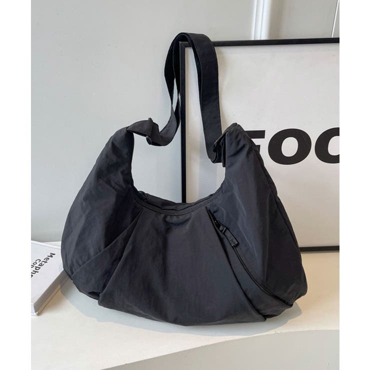 ブラック | クレセントムーンショルダーバッグ | aimoha 