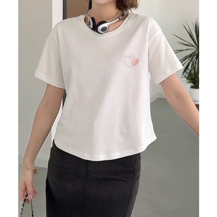 【すぐにお届け】アミパリス定番刺繍ハート ワンポイントTシャツ ハートA刺繍Tシャツ | AMI Alexandre Mattiussi