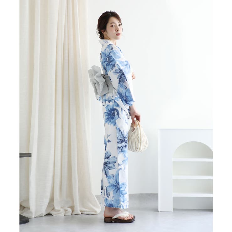 ❤️まくまく44様❤️新品■大胆蝶模様大人浴衣，浴衣帯，飾り留め，４点セット 楽天市場】浴衣 レディース 4点set 4点セット 高級 花柄 ゆかた