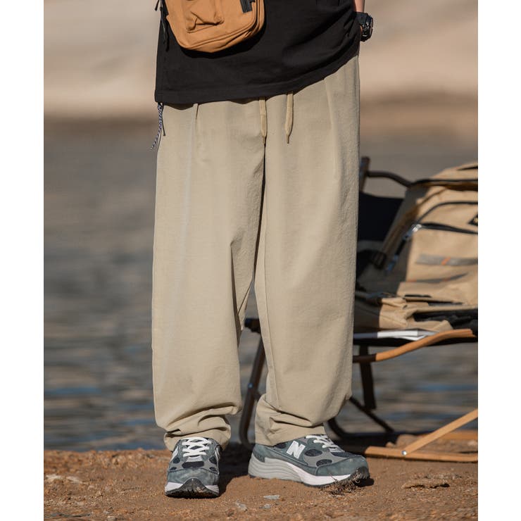 軽量素材ストレートパンツ 韓国 ストリート系[品番：XT000006460