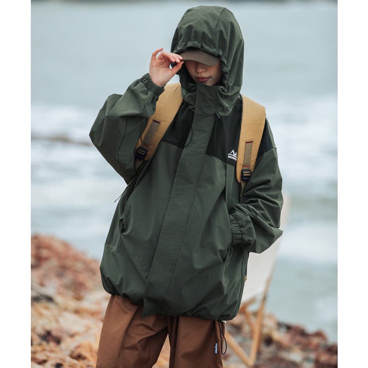 THE NORTH FACE マウンテンパーカ ジップアップ カーキ ナイロン