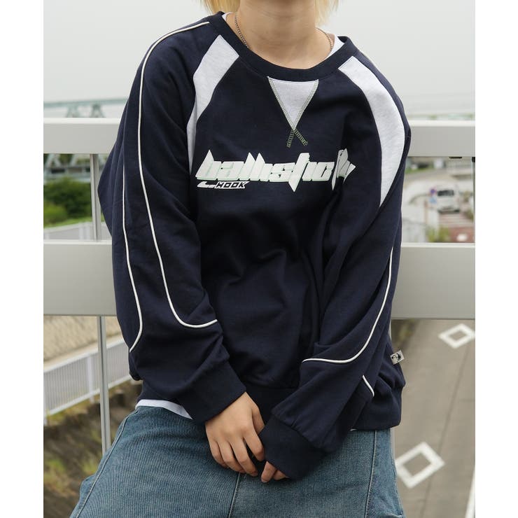 ネイビー