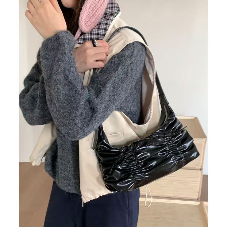 ブラック | HOOK for girls ルーズギャザーワンショルダーバッグ | HOOK