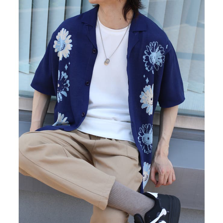 ブルー