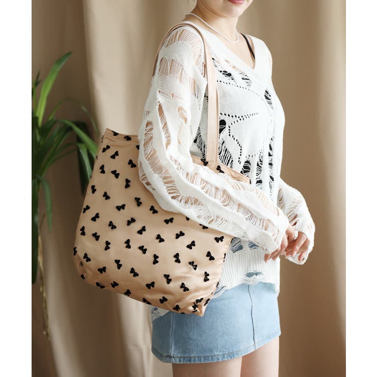 ベージュ | 【HOOK】for girls リボン総柄フロッキー生地トートバッグ | HOOK