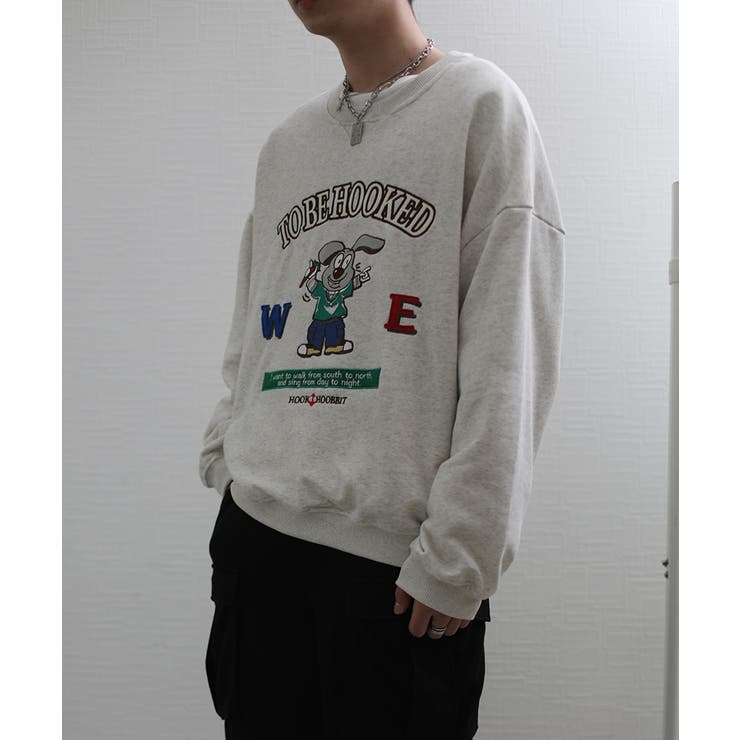 レビュー高評価の商品!の商品をすべて HOOK original アメカジイラストロゴ刺繍スウェット[品番 トップス