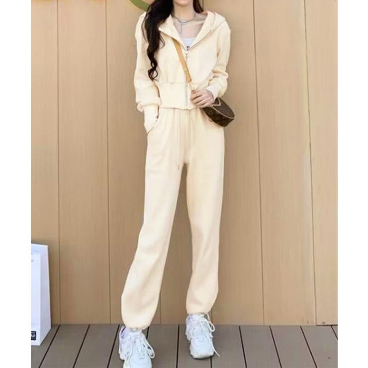 ライトベージュ | ショート丈ジップパーカー&イージーパンツ セットアップ | aimoha 