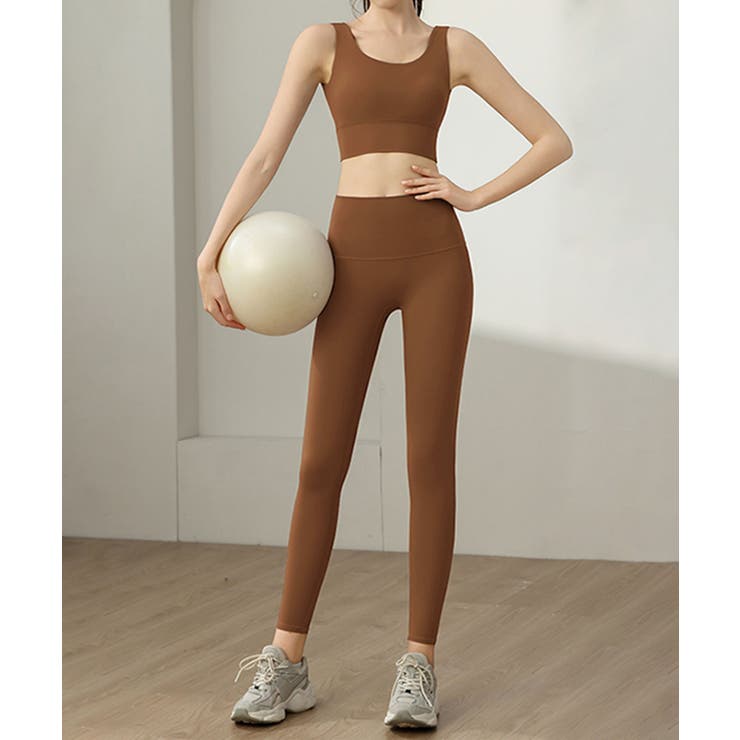 モカ | ヨガウェアタンクトップ+ハイウエストレギンス 上下セットアップ | aimoha 