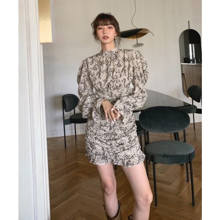 美品✨ポールスミス シャツワンピース 花柄　総柄　ミニワンピ　マルチカラー 美品✨ポールスミス シャツワンピース 花柄 総柄 ミニワンピ