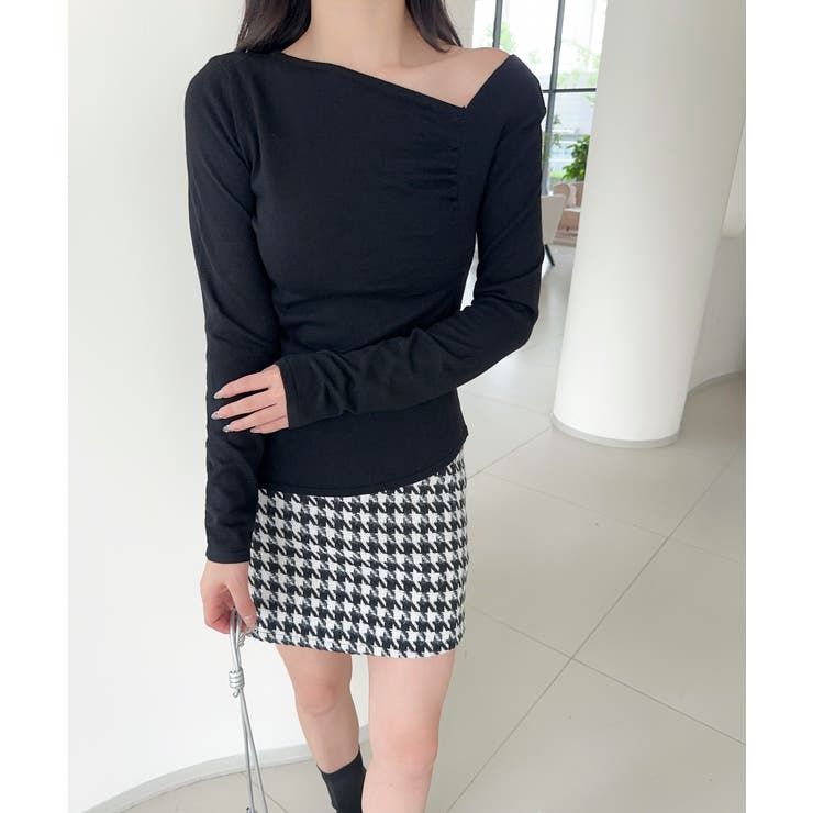 ブラック | アシンメトリーニットプルオーバー Jasmine Grandiflorum | aimoha 