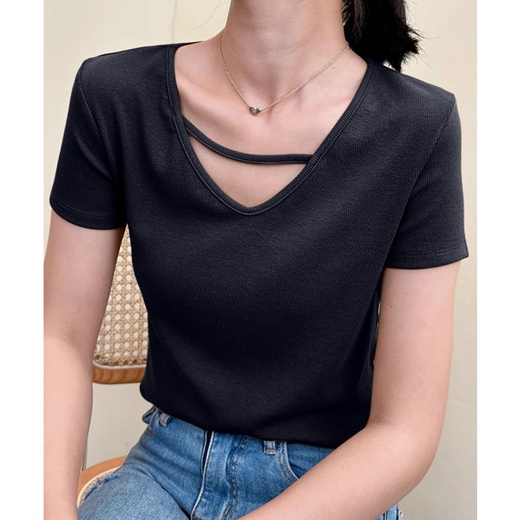 ブラック | 【Banico】クロスデザインVネック半袖トップス | aimoha 