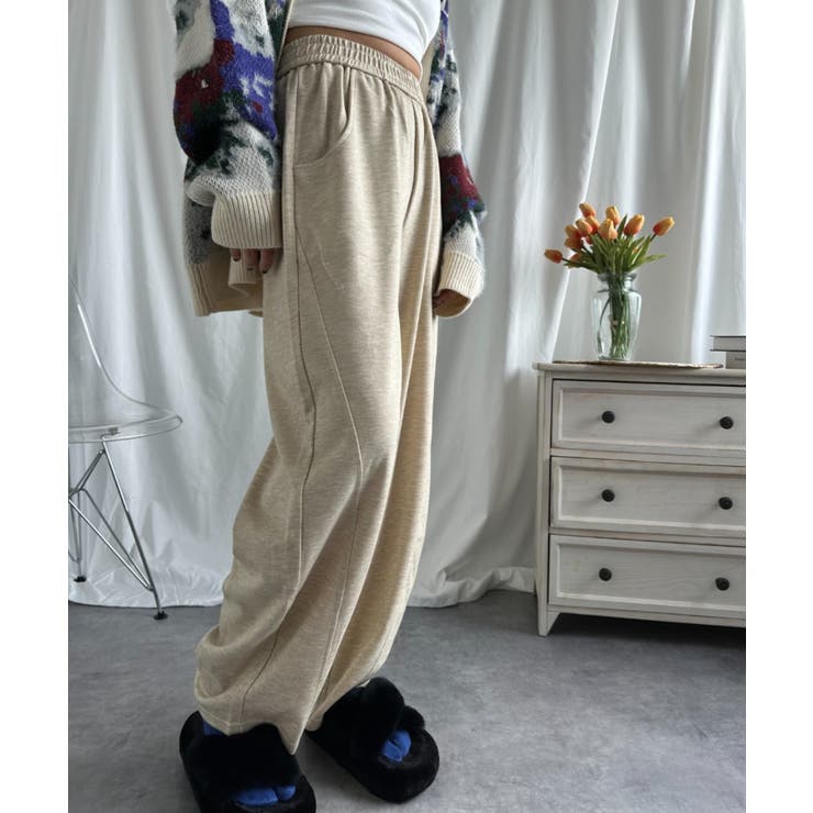 ライトベージュ | カーブシルエット スウェットパンツ | aimoha 