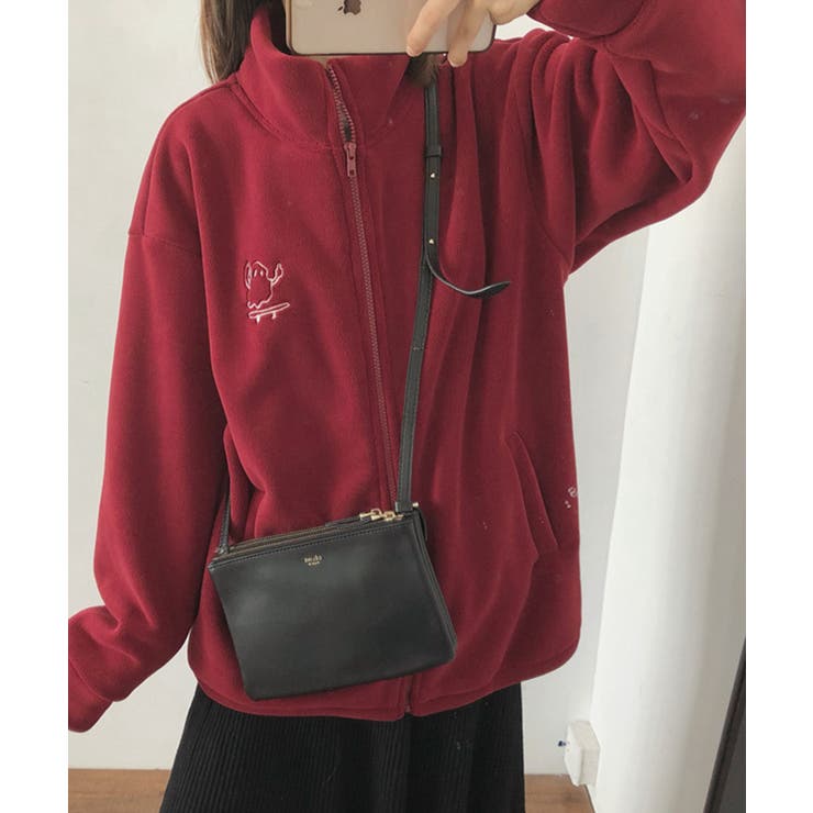 ワインレッド