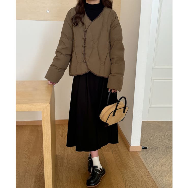 波打ちキルティングVネックダウン | aimoha  | 詳細画像1 