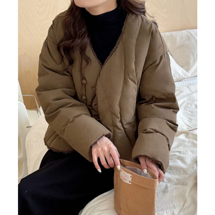 波打ちキルティングVネックダウン | aimoha  | 詳細画像3 