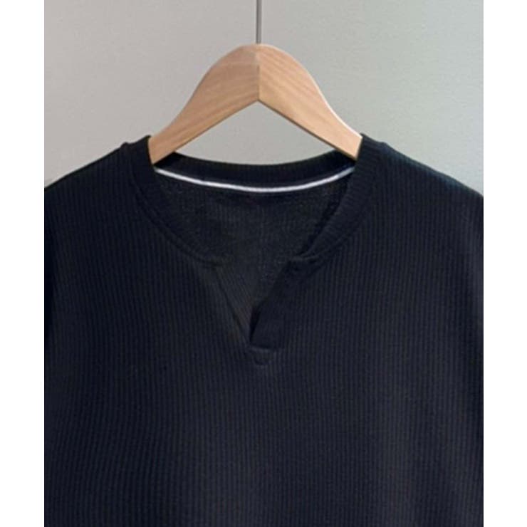 【aimoha MEN】スリットネックTシャツ | aimoha men | 詳細画像1 