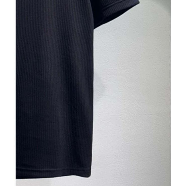 【aimoha MEN】スリットネックTシャツ | aimoha men | 詳細画像2 
