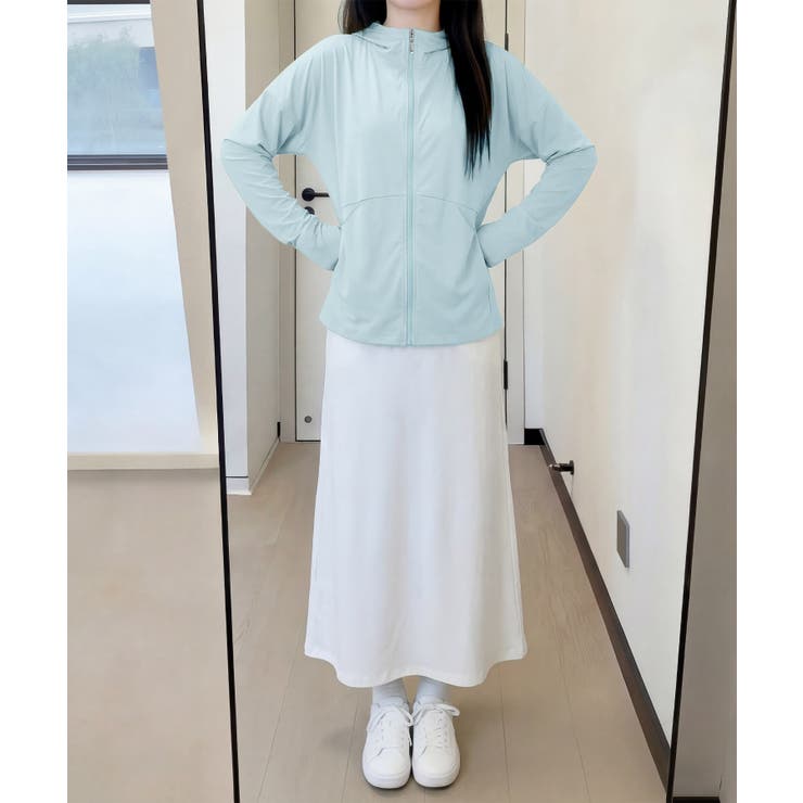 ブルー | UVカット 軽量 指穴付き フード付き ジップパーカー | aimoha 