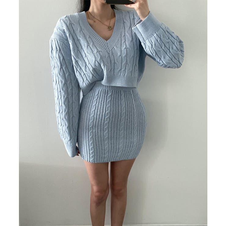 【特別送料無料!】 Vネックニットミニスカートセットアップ 2点セット 韓国 服&ファッション小物