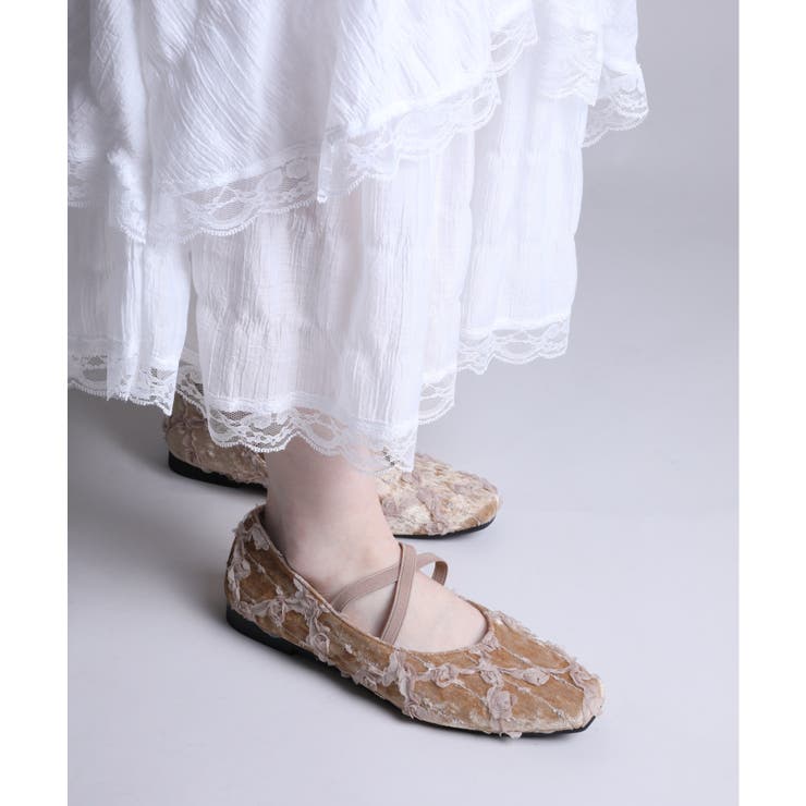 shoes365】立体花デザインのパンプス[品番：XT000011463]｜aimoha