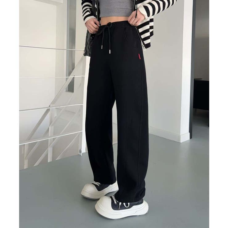 sheismiae 미애 美愛 ナイロンパンツ 韓国 미애 (美 愛) ｡.ﾟஐ (@sheismiae) • Instagram photos and videos