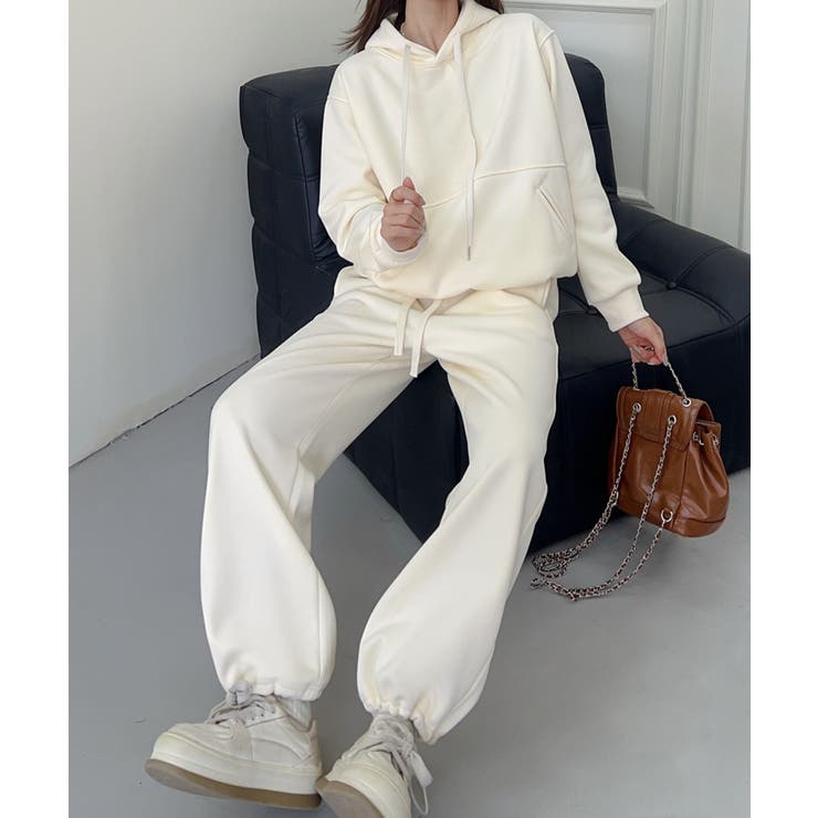 ライトベージュ | オーバーサイズ裏起毛スウェットパーカー【AW】 | aimoha 