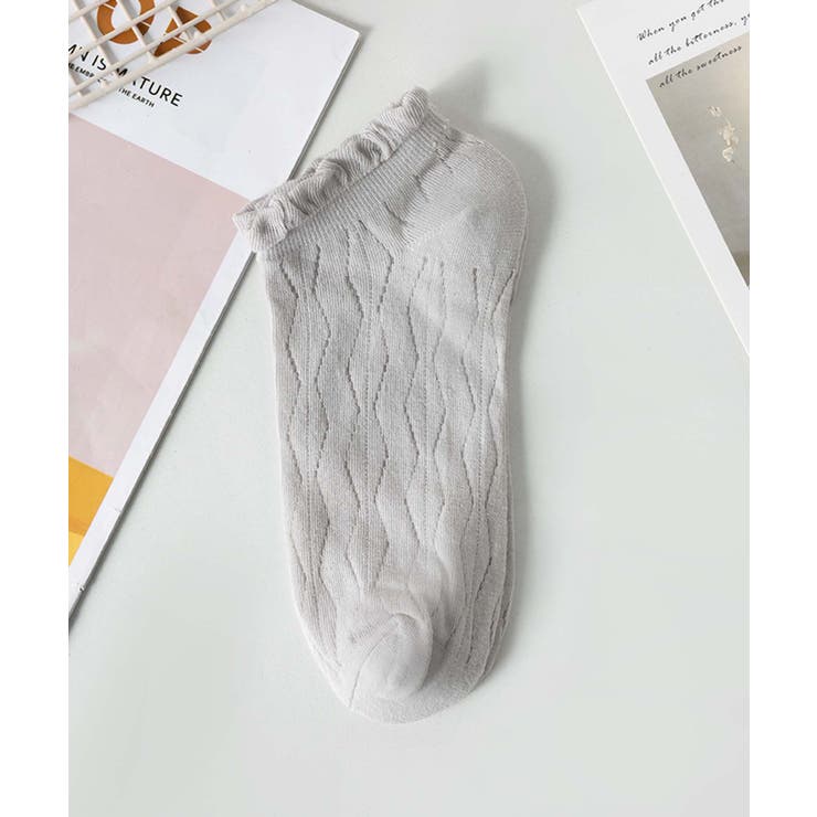 グレー | 薄手フリルショートソックス | aimoha 