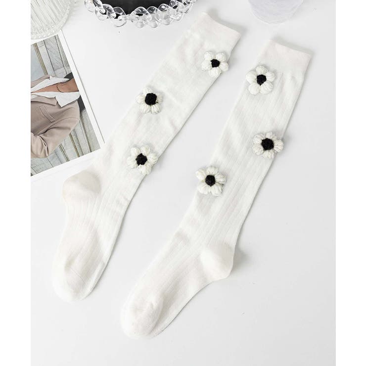 ホワイト1 | [2025 MOSOX NEW COLLECTION]3Dフラワーハイソックス | aimoha 