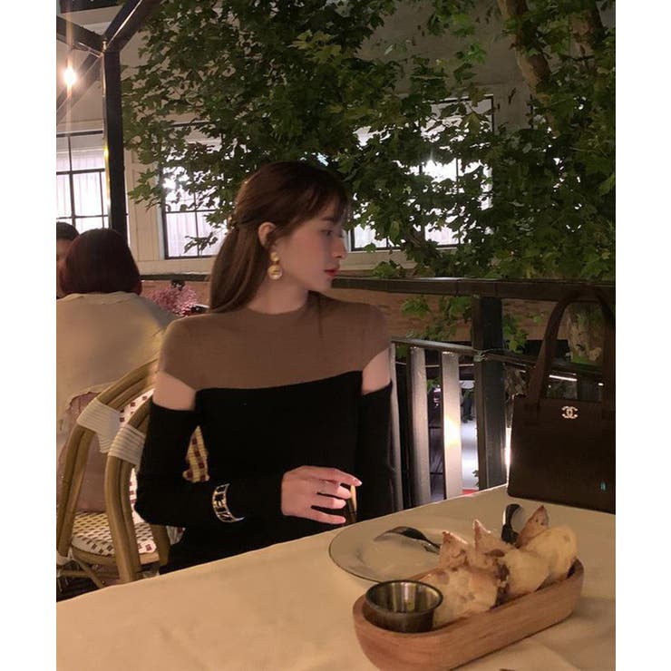 ワンピース 2トーンカラー肩開きニットロングワンピース 韓国ファッション | aimoha  | 詳細画像36 