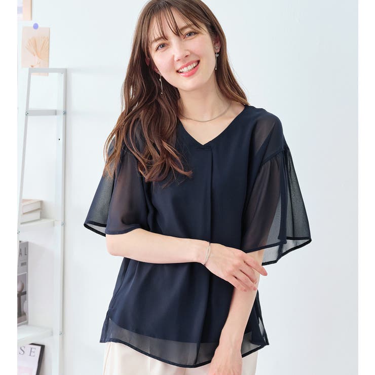 ネイビー | インナー付フレアー袖タックブラウス | alotta