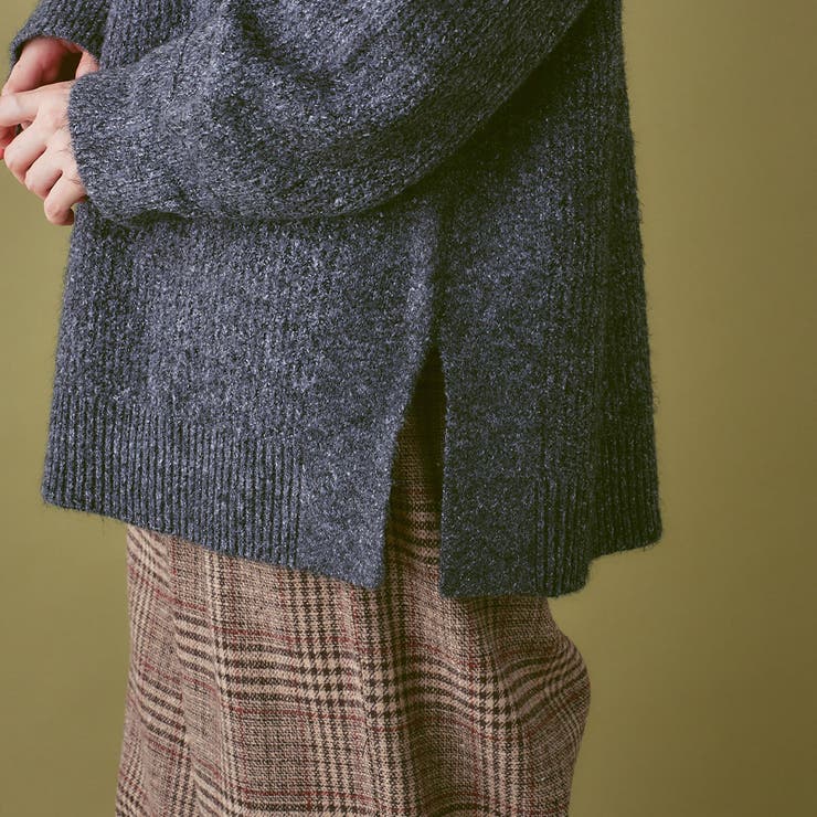 ふわもっちりちくちくしない深Ｖネックニット | Viola e Viola | 詳細画像3 