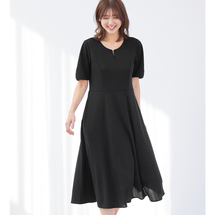 美品✨アベニールエトワール ノースリーブ タック切替ワンピース 黒 Aライン 美品✨アベニールエトワール ノースリーブ タック切替ワンピース