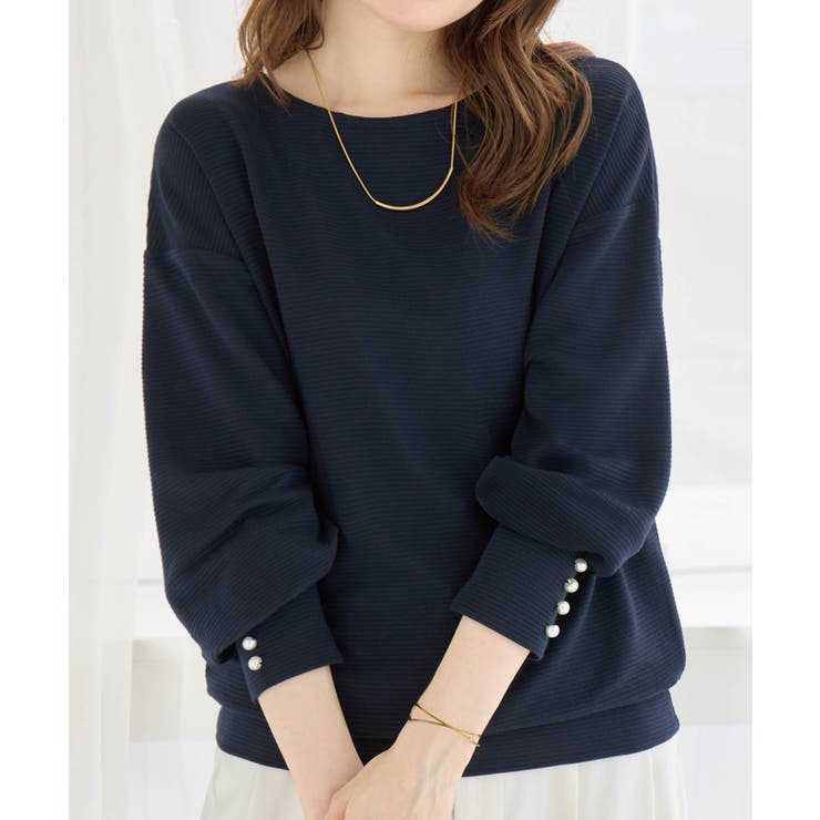 パール調ボタン柔らかカットソーゆるトップ | alotta | 詳細画像1 