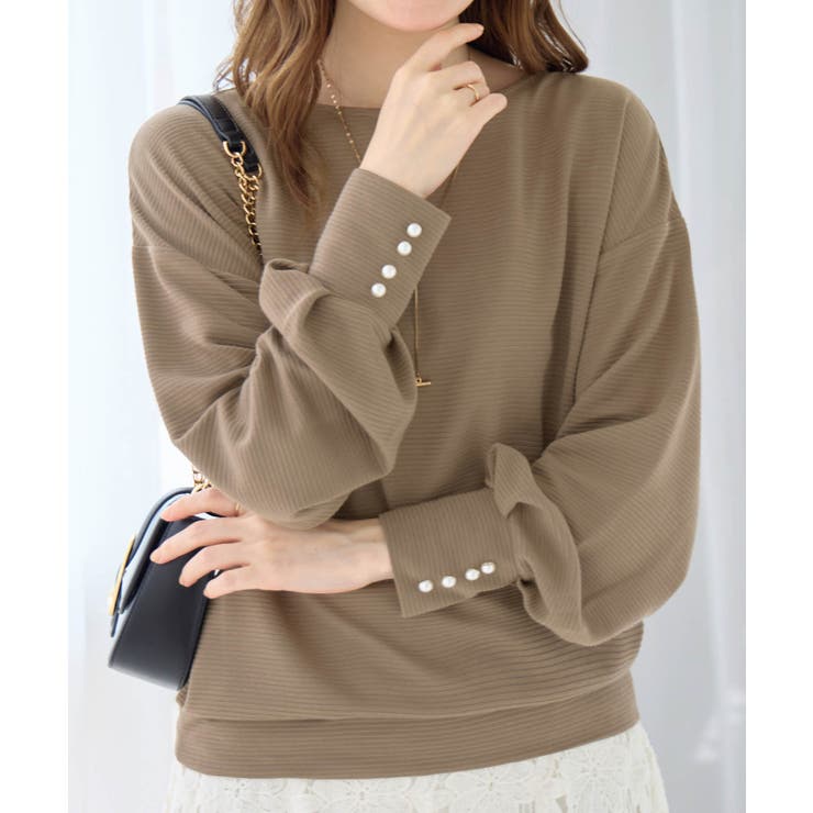 モカベージュ | パール調ボタン柔らかカットソーゆるトップ | alotta