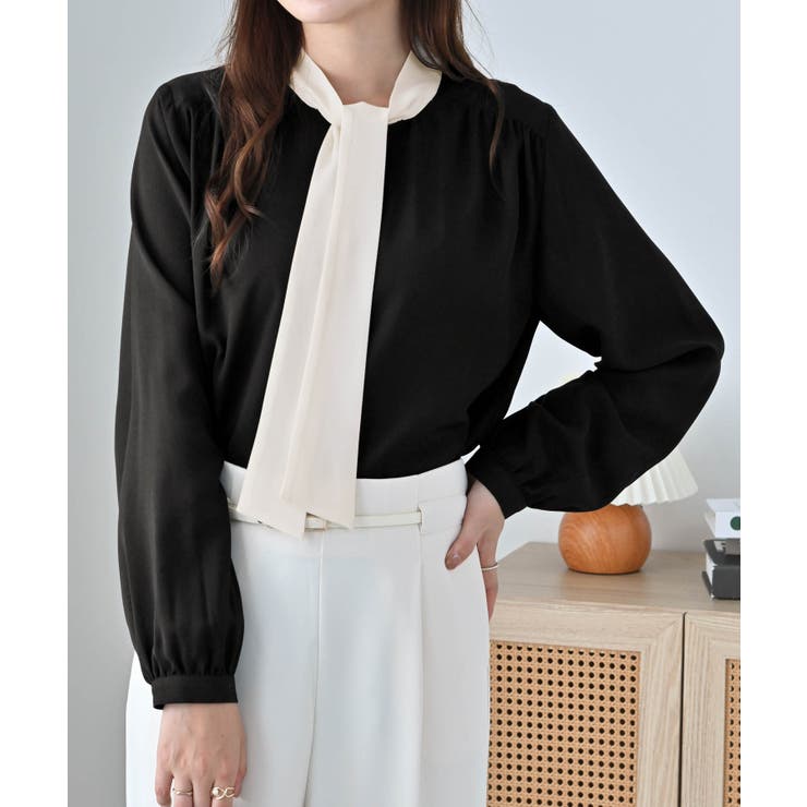 ブラック | ３ＷＡＹピン付き配色ボウタイブラウス | alotta