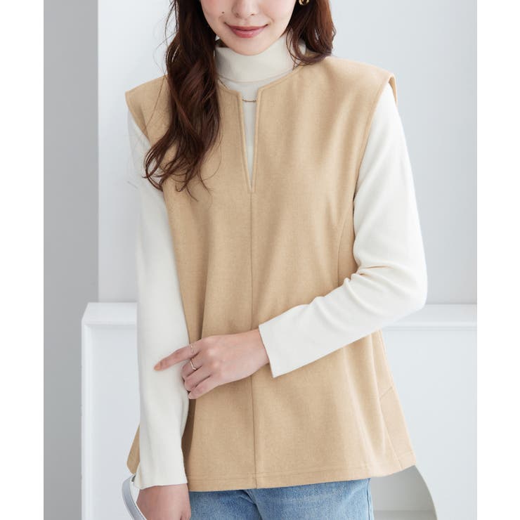 ベージュ | 圧縮ニットキーネックベスト        | alotta