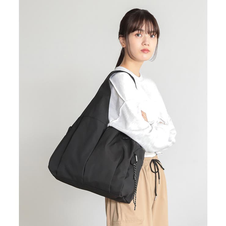 バラ園のスーちゃんのトートバッグ ロイズ】＜3店舗限定＞ローズガーデンのロゴをデザインした