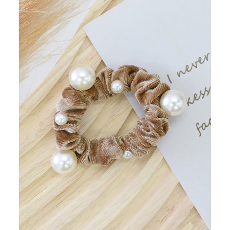 ビーズシュシュ  アンティークローズ ビーズシュシュ アンティークローズ ビーズシュシュ アンティークローズ