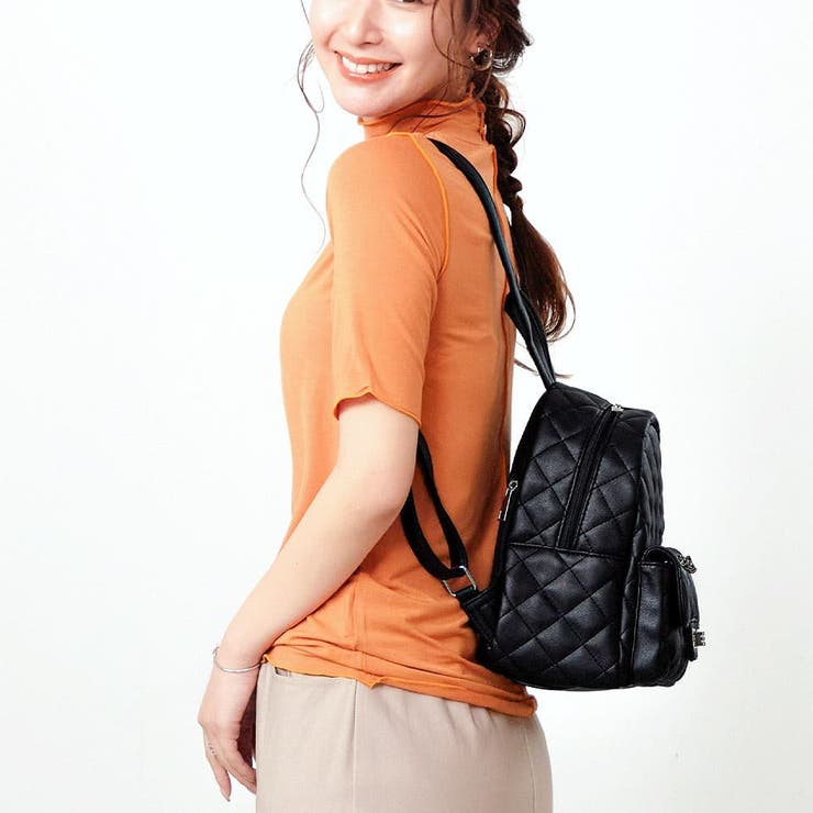 altoのオレンジレザーとイエローバックキャンバスリュック