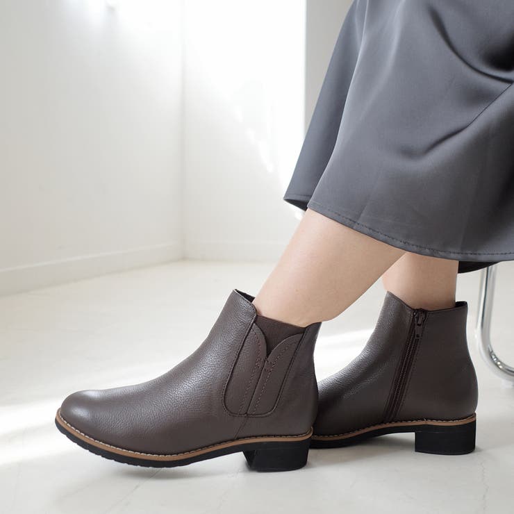 【美品、未使用級】REMME サイドゴアブーツ 着用1回 REMME（レメ） ブーツ REMME SIDE GOA LEATHER BOOTS サイドゴア