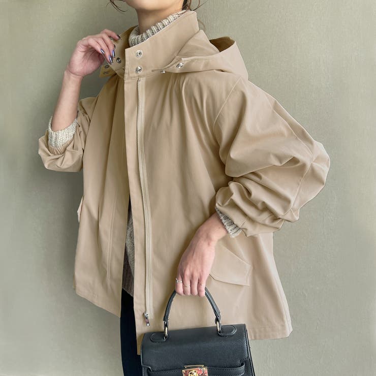 ベージュ フード付き マウンテンパーカー NANGA フード付きマウンテン