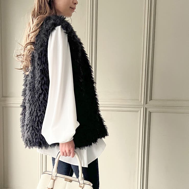 フェイクファーベスト[品番：AMTW0004877]｜JUNOAH（ジュノア ）の