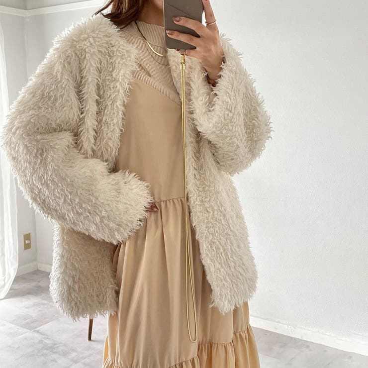 ノーカラーファーアウター[品番：AMTW0005005]｜JUNOAH（ジュノア ）の