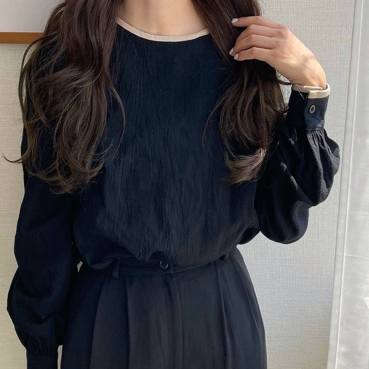 ブラック