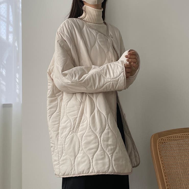 アイボリー | Louere 配色パイピングキルティングコート | Louere